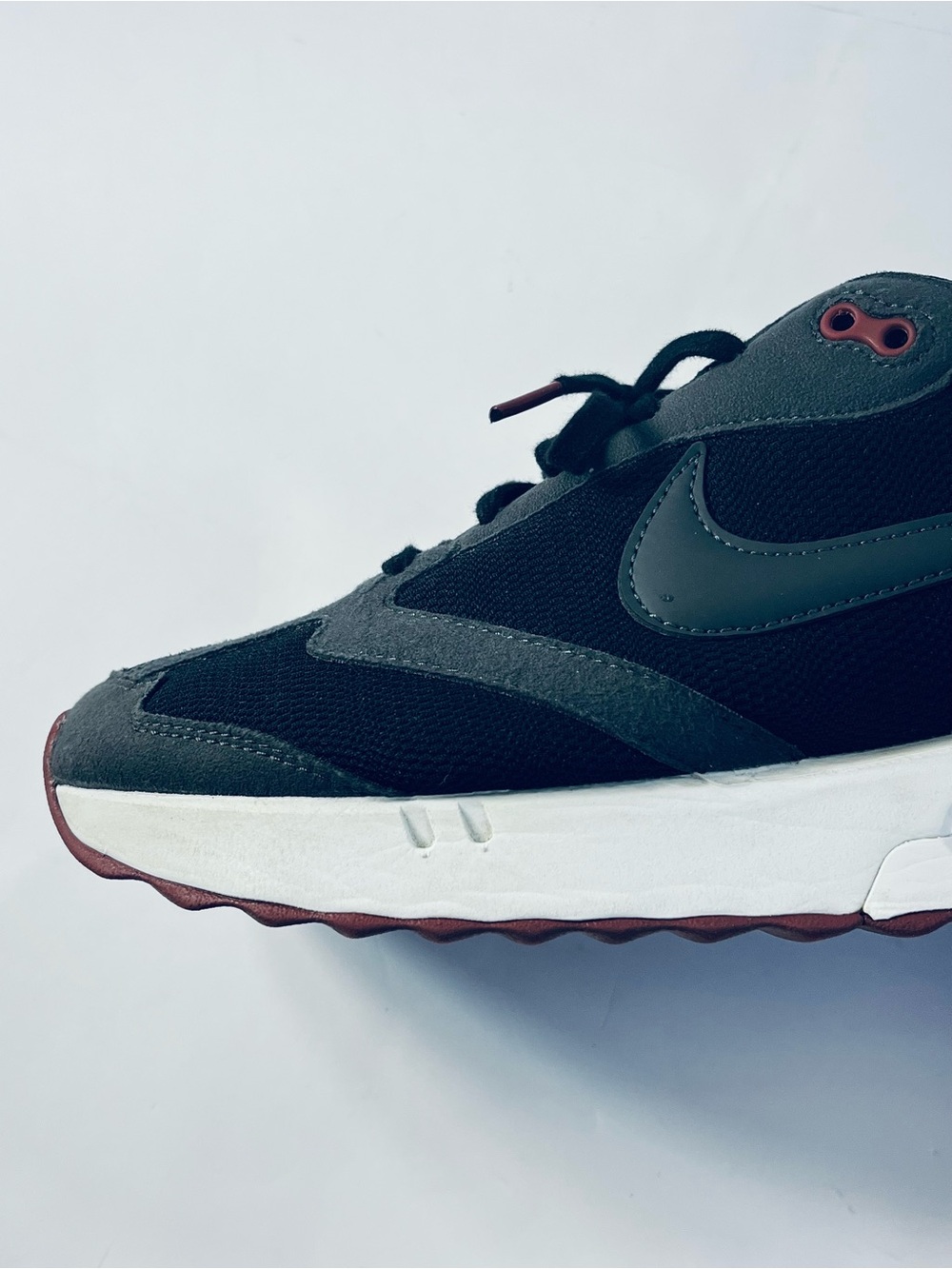 Nike Air Max Dawn Athletic Shoes #DQ3991-001 Black White Burgundy Men’s :10 - Picture 11 of 15